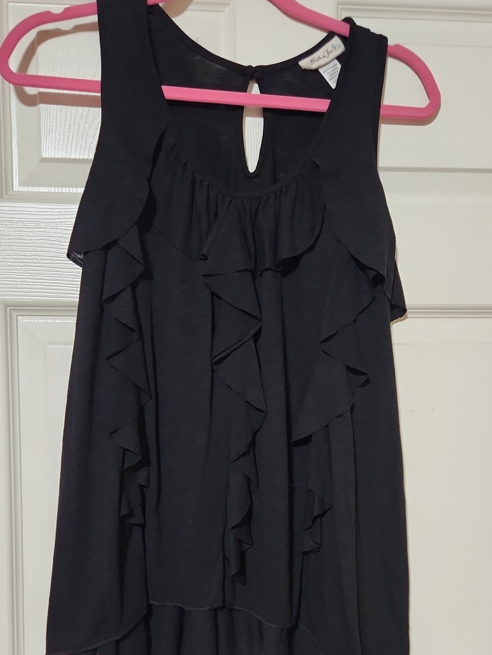Sleeveless Black Summer Top With Ruffles, Large, EUC